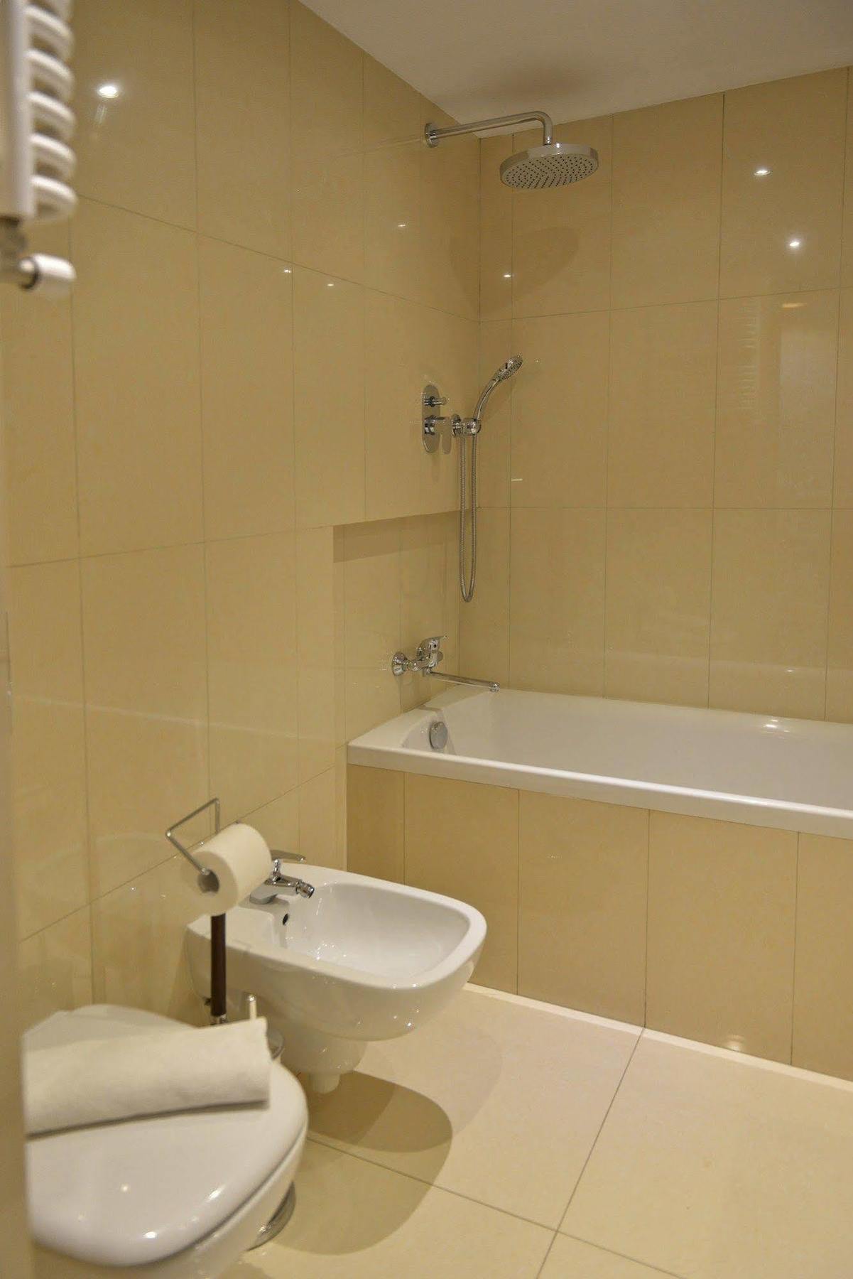 La Gioia Magic Orient Apartments คราคูฟ ภายนอก รูปภาพ